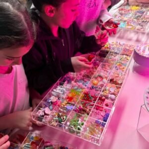 Artzi Events – Decoden jewelry box birthday party—creamy, colorful, and covered in charms #decadent #cra